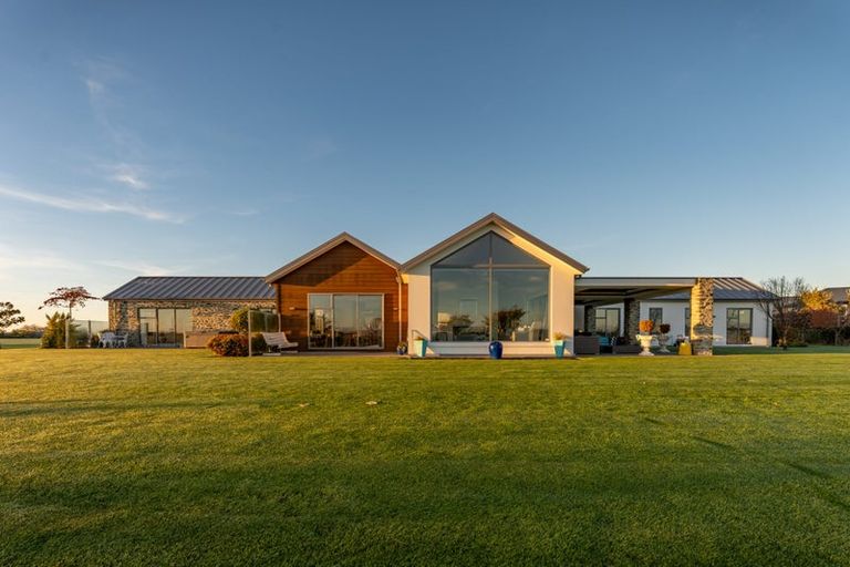 Photo of property in 15 Lochern Rise, Marchwiel, Timaru, 7910