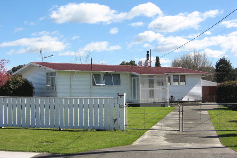 Photo of property in 23 Guy Street, Waipawa, 4210