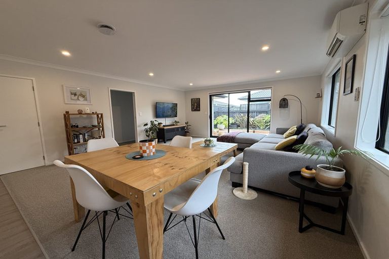 Photo of property in 51 Hills View Drive, Papamoa, 3118