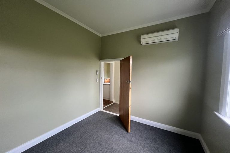 Photo of property in 40 Trafalgar Street, Levin, 5510