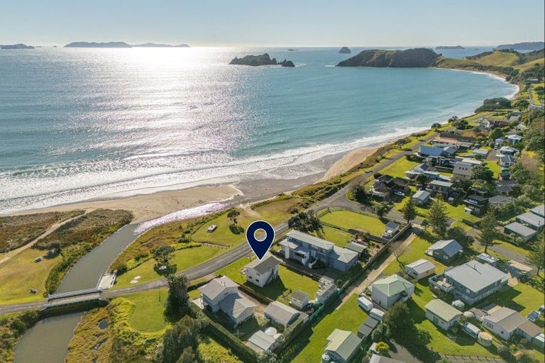 Photo of property in 4 Opito Bay Road, Opito Bay, Whitianga, 3592