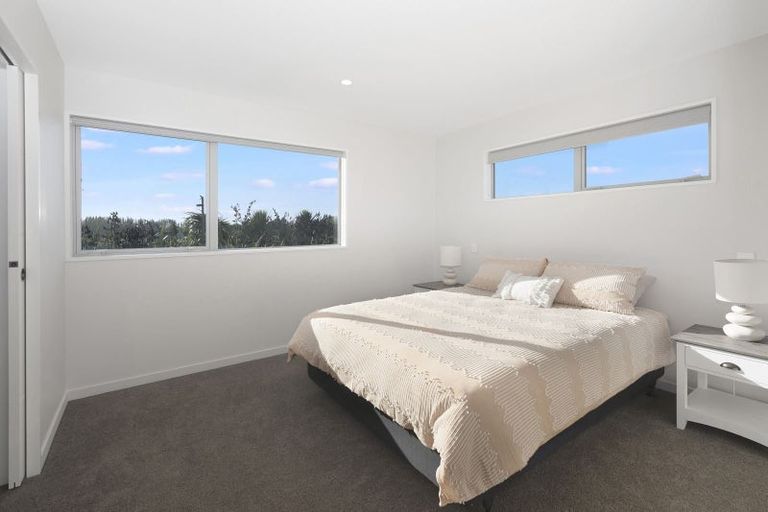 Photo of property in 15 Kakapo Lane, Redwood, 8051