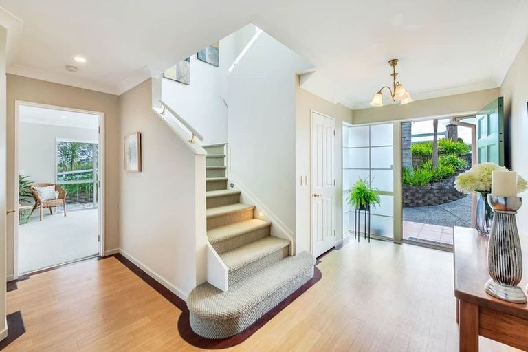 Photo of property in 259 Kaipara Road, Papakura, 2582