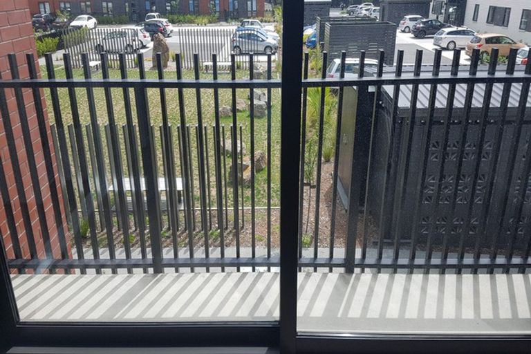 Photo of property in 27 Bushlands Park Drive, Albany, Auckland, 0632