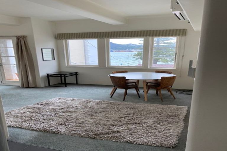 Photo of property in 1u2 Hay Street, Oriental Bay, Wellington, 6011