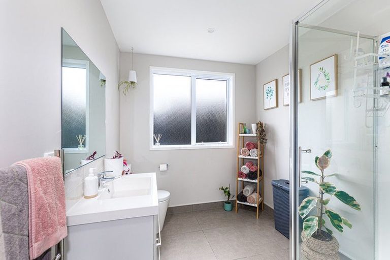 Photo of property in 14 Matau Close, Te Kauwhata, 3710