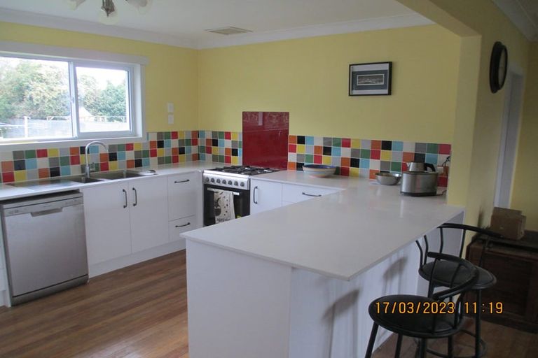 Photo of property in 15 Mathew Street, Dannevirke, 4930