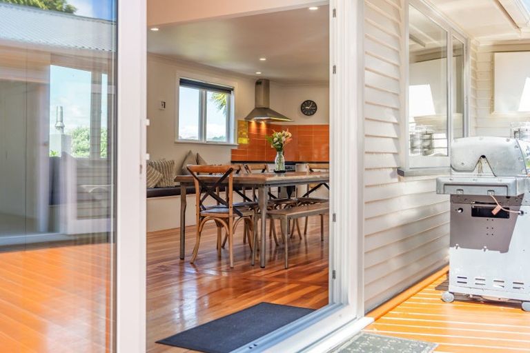 Photo of property in 14 Kotipu Place, Pukerua Bay, 5026