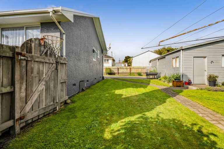 Photo of property in 7 George Street, Eltham, 4322