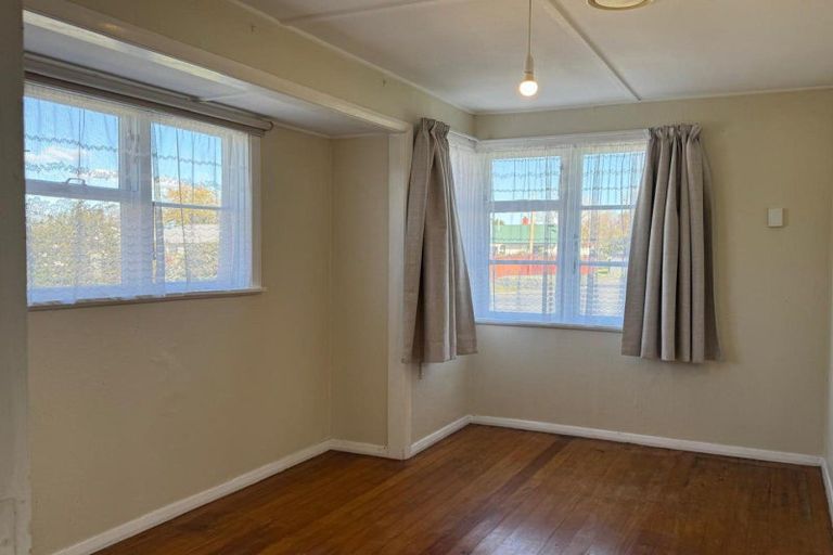 Photo of property in 1011 Saint Aubyn Street West, Saint Leonards, Hastings, 4120