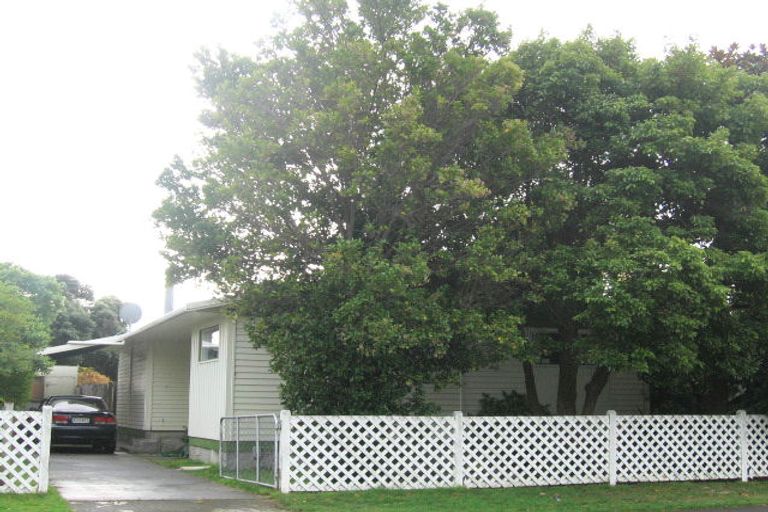 Photo of property in 25 Makarini Street, Paraparaumu, 5032