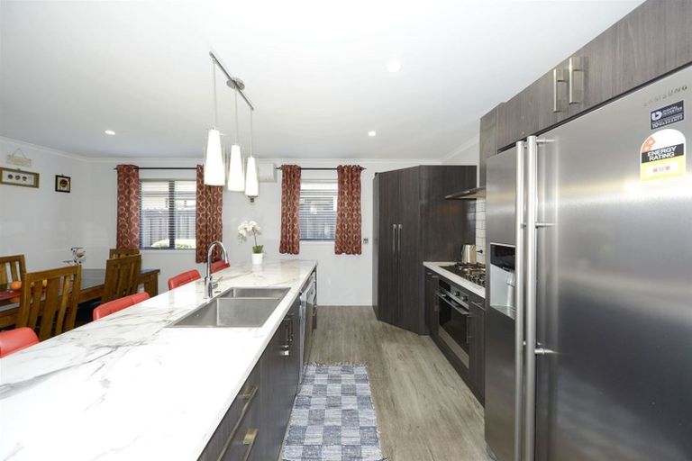 Photo of property in 22 Hartford Crescent, Rolleston, 7615