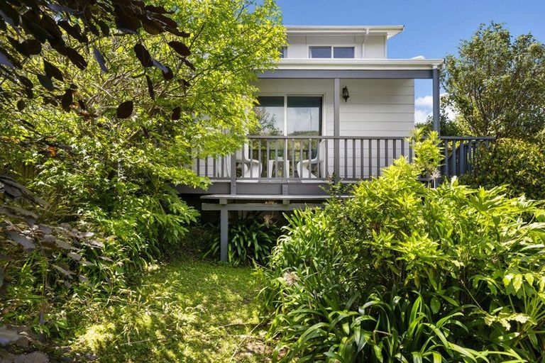 Photo of property in 184a Mitchell Street, Brooklyn, Wellington, 6021