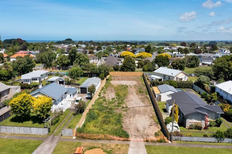 Photo of property in 39 Dixon Avenue, Hawera, 4610