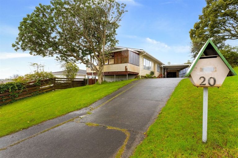Photo of property in 20 Doone Place, Massey, Auckland, 0614