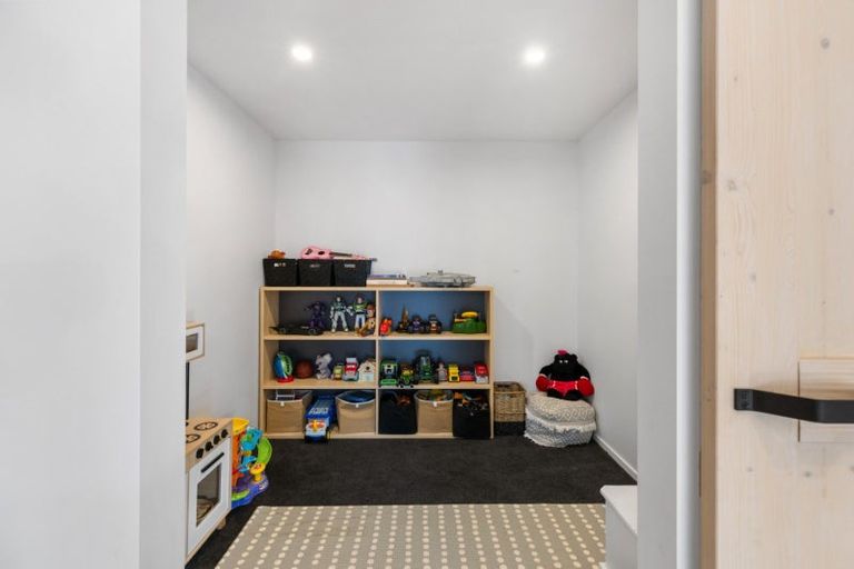 Photo of property in 39 Plover Avenue, Amberley, 7410