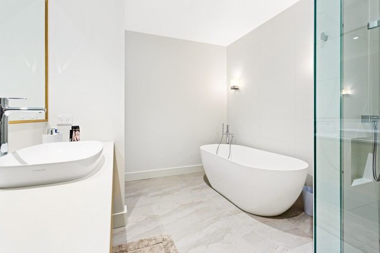 Photo of property in 65 Landmark Terrace, Orewa, 0931