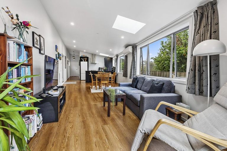 Photo of property in 29 Mascot Street, Tawa, Wellington, 5028