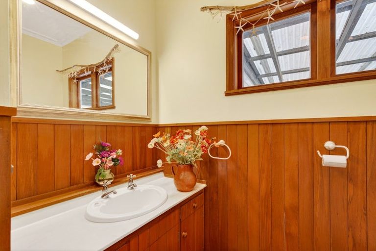 Photo of property in 360 Raukawa Road, Raukawa, Hastings, 4174