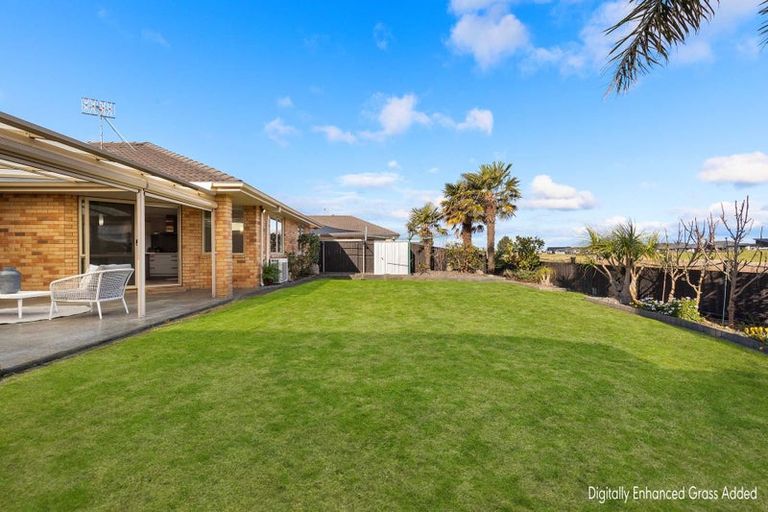 Photo of property in 31 Sarah Place, Papamoa Beach, Papamoa, 3118