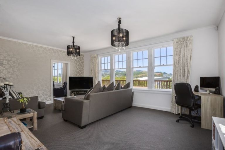 Photo of property in 21 Richard Street, Titahi Bay, Porirua, 5022