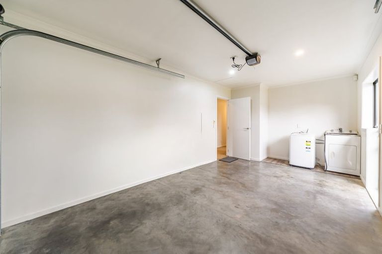 Photo of property in 75 Farmer Crescent, Taita, Lower Hutt, 5011