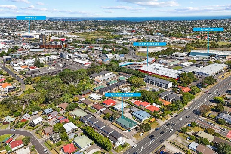 Photo of property in 1/27 Rata Street, New Lynn, Auckland, 0600