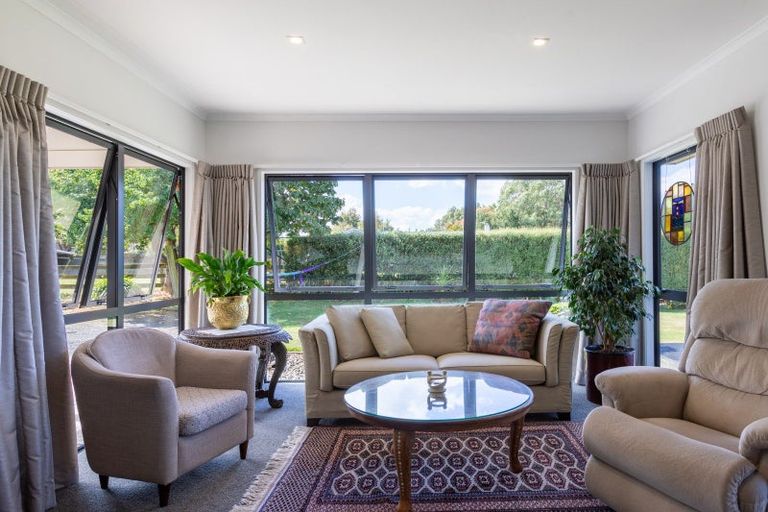 Photo of property in 68 Guy Street, Dannevirke, 4930