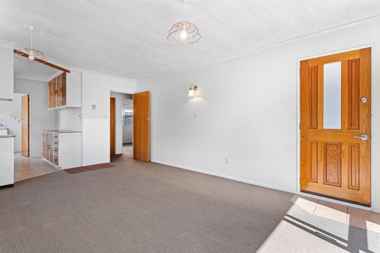 Photo of property in 2/110 Caledonian Road, St Albans, Christchurch, 8014