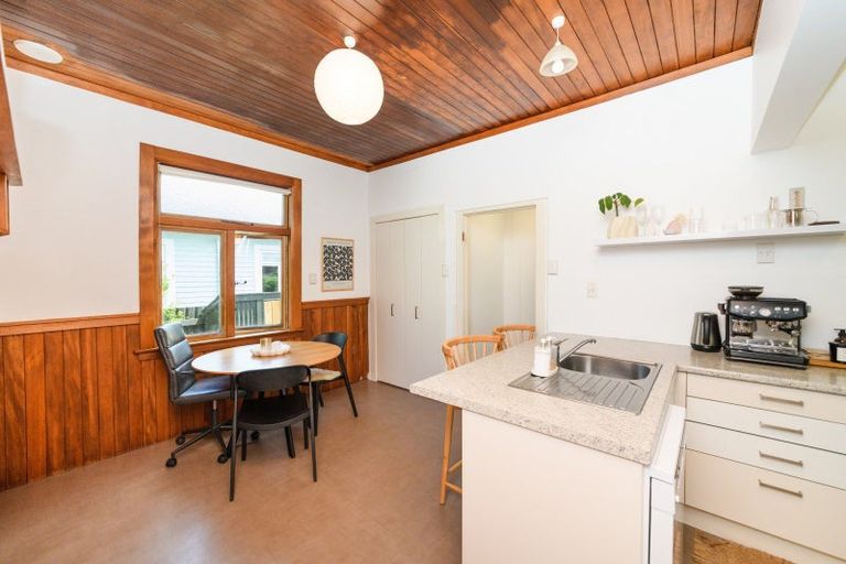 Photo of property in 9 Rongopai Street, Palmerston North, 4414