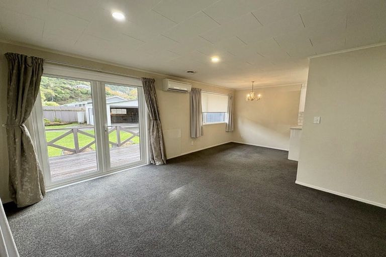 Photo of property in 206 California Drive, Totara Park, Upper Hutt, 5018