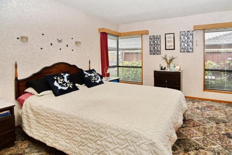 Photo of property in 1/254 Harewood Road, Bishopdale, Christchurch, 8053