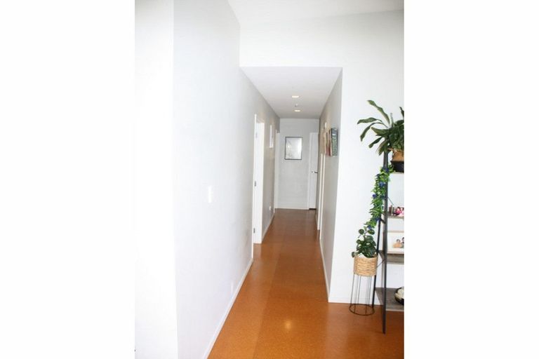 Photo of property in 60 Pebble Beach Boulevard, Te Kamo, Whangarei, 0112