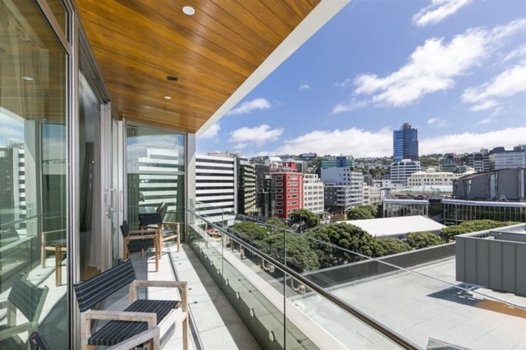 Photo of property in 607/1u Market Lane, Wellington Central, Wellington, 6011