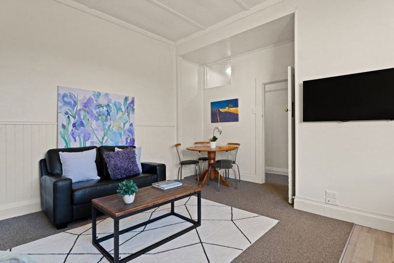 Photo of property in 237b Bay View Road, Saint Clair, Dunedin, 9012