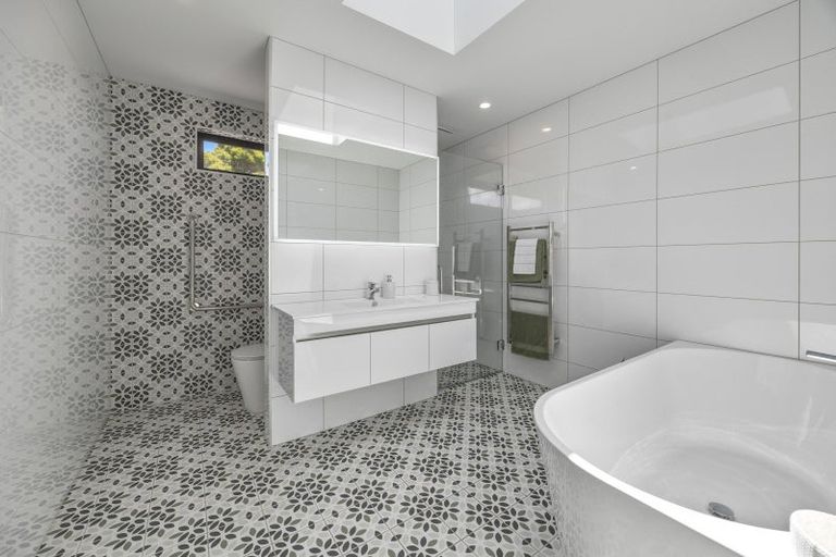 Photo of property in 23 Totara Close, Taieri Mouth, 9091