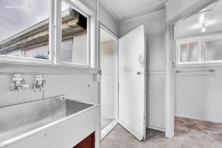 Photo of property in 6 Drake Street, New Brighton, Christchurch, 8061