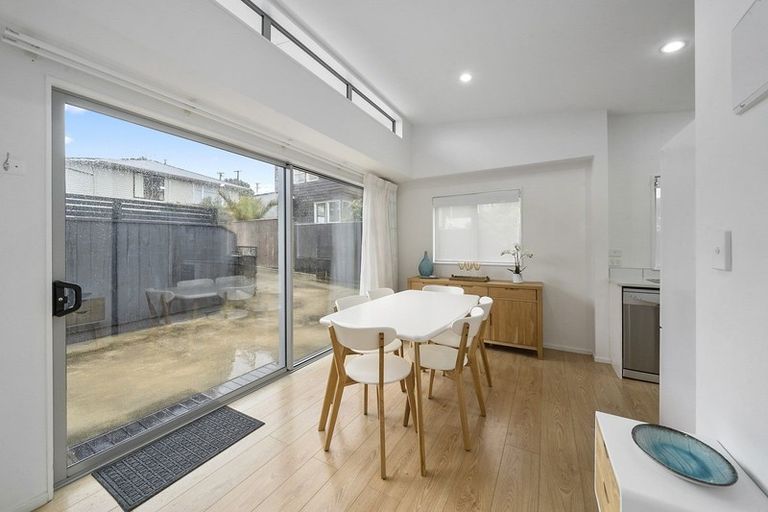 Photo of property in 17b Richard Street, Titahi Bay, Porirua, 5022
