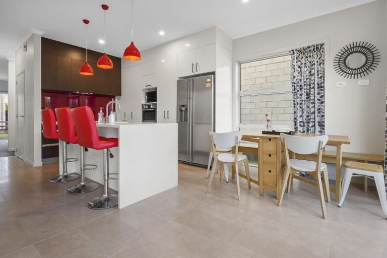 Photo of property in 35 Kanuka Road, Hobsonville, Auckland, 0616