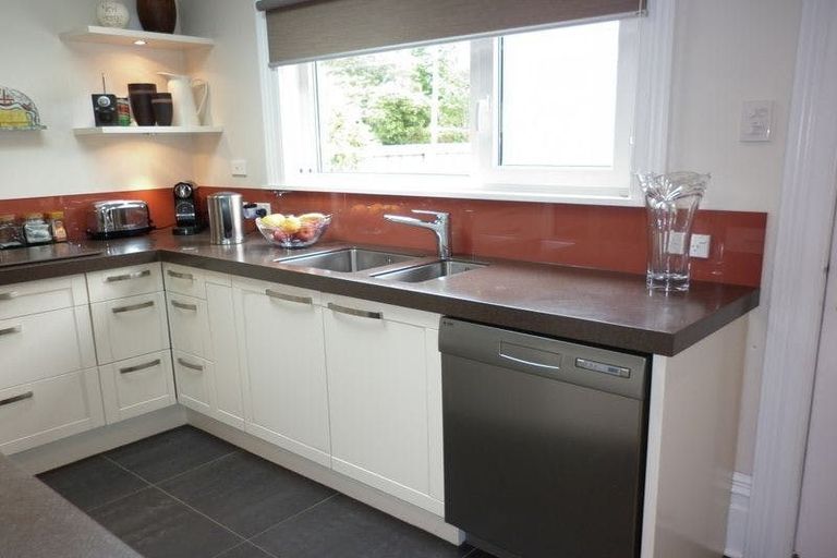 Photo of property in 92 Warrington Street, Mairehau, Christchurch, 8013