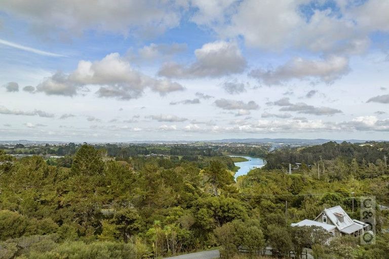 Photo of property in 74 Brookdale Road, Riverhead, Albany, 0793