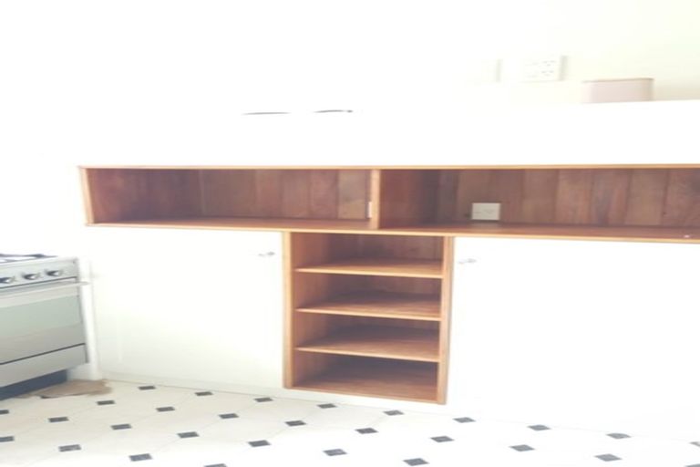 Photo of property in 4 Lake Road, Devonport, Auckland, 0624