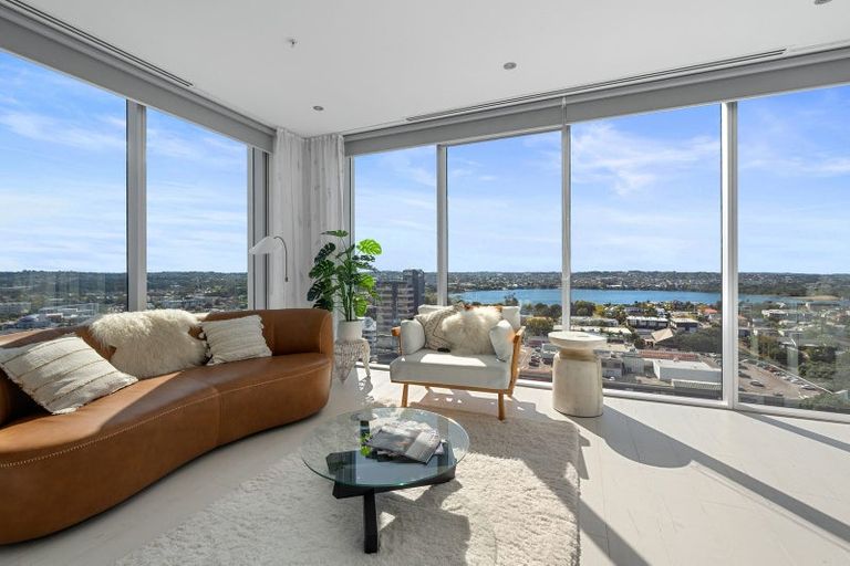 Photo of property in Sentinel Apartments, 1604/3 Northcroft Street, Takapuna, Auckland, 0622