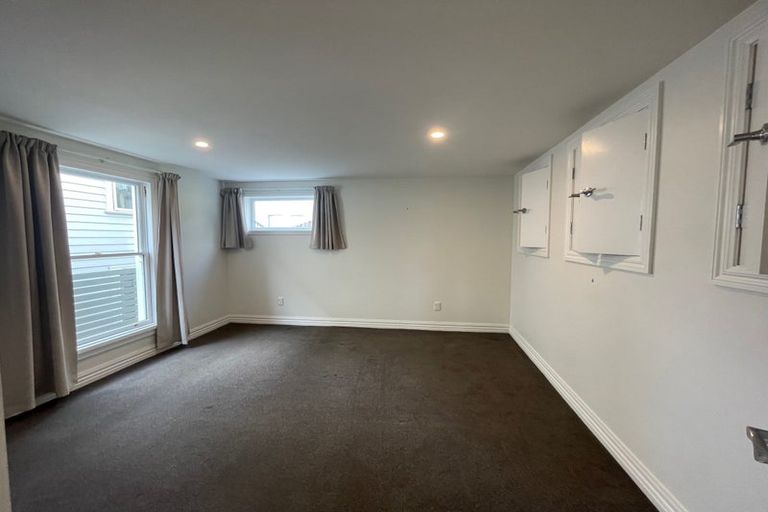 Photo of property in 239u9 Adelaide Road, Newtown, Wellington, 6021