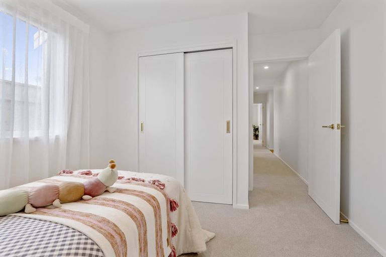 Photo of property in 9/2 Wilton Street, Westown, New Plymouth, 4310