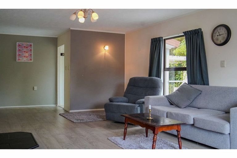 Photo of property in 3 Tuatahi Place, Kerikeri, 0230