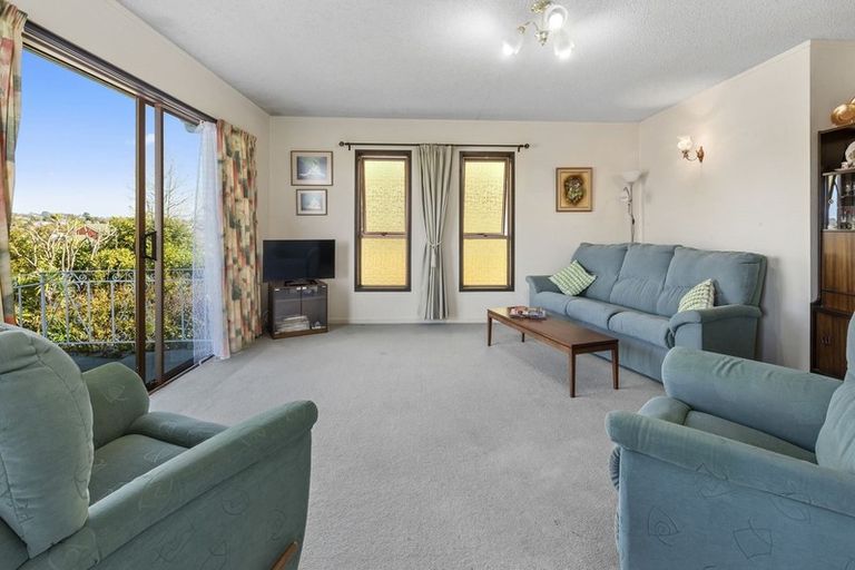 Photo of property in 1/123 Glamorgan Drive, Torbay, Auckland, 0630