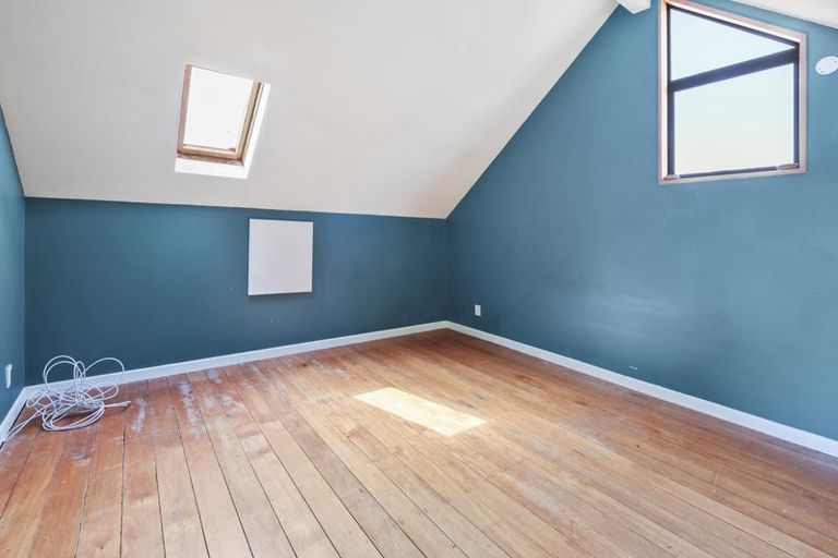 Photo of property in 53 Burnett Street, Oxford, 7430