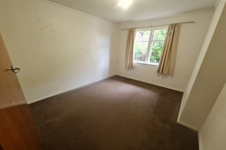 Photo of property in 28 Arapiko Street, Johnsonville, Wellington, 6037