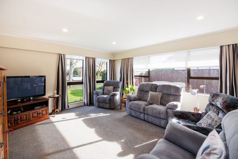 Photo of property in 127 Amberley Avenue, Highbury, Palmerston North, 4412